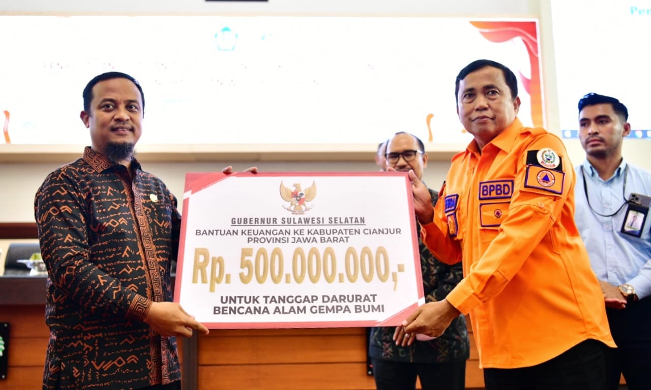 Sulsel Kirimkan Bantuan Rp700 Juta Kepada Korban Gempa Cianjur